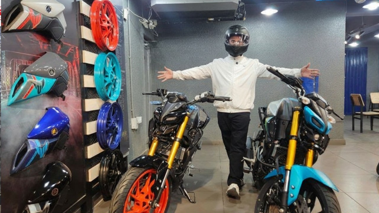 Yamaha MT-15-2025 New Model Black vs blue comparison ❤️ || Should you buy or not || Pros and Cons