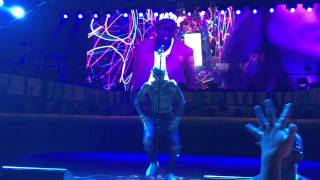 Download Lagu Chris brown one hell of a night tour Ohio liquor MP3