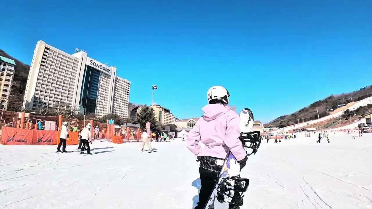 [Travel Log] 21022026 Day trip Eobi Ice Valley & Vivaldi Park