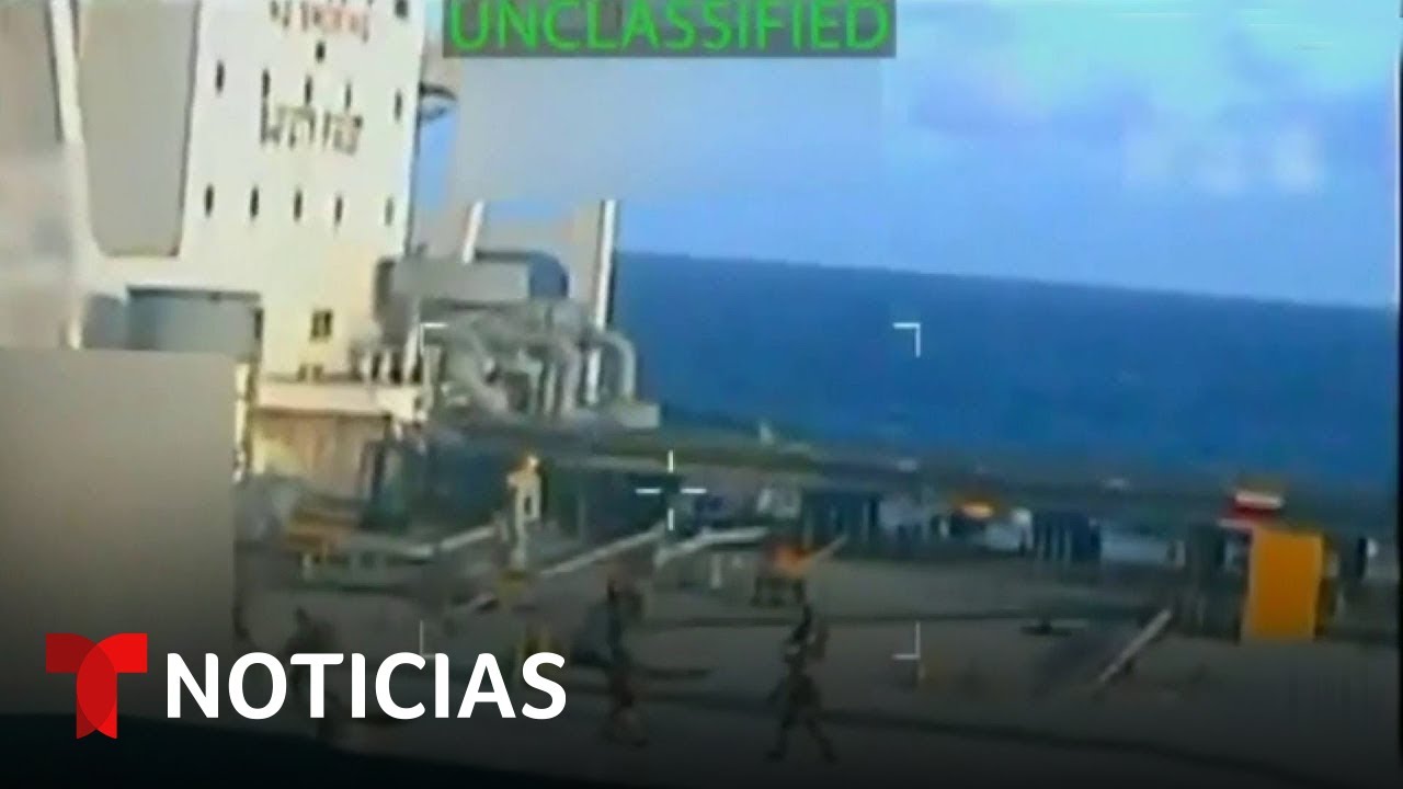 Vea videos del asalto de EE.UU. para confiscar el buque vinculado a Venezuela | Noticias Telemundo