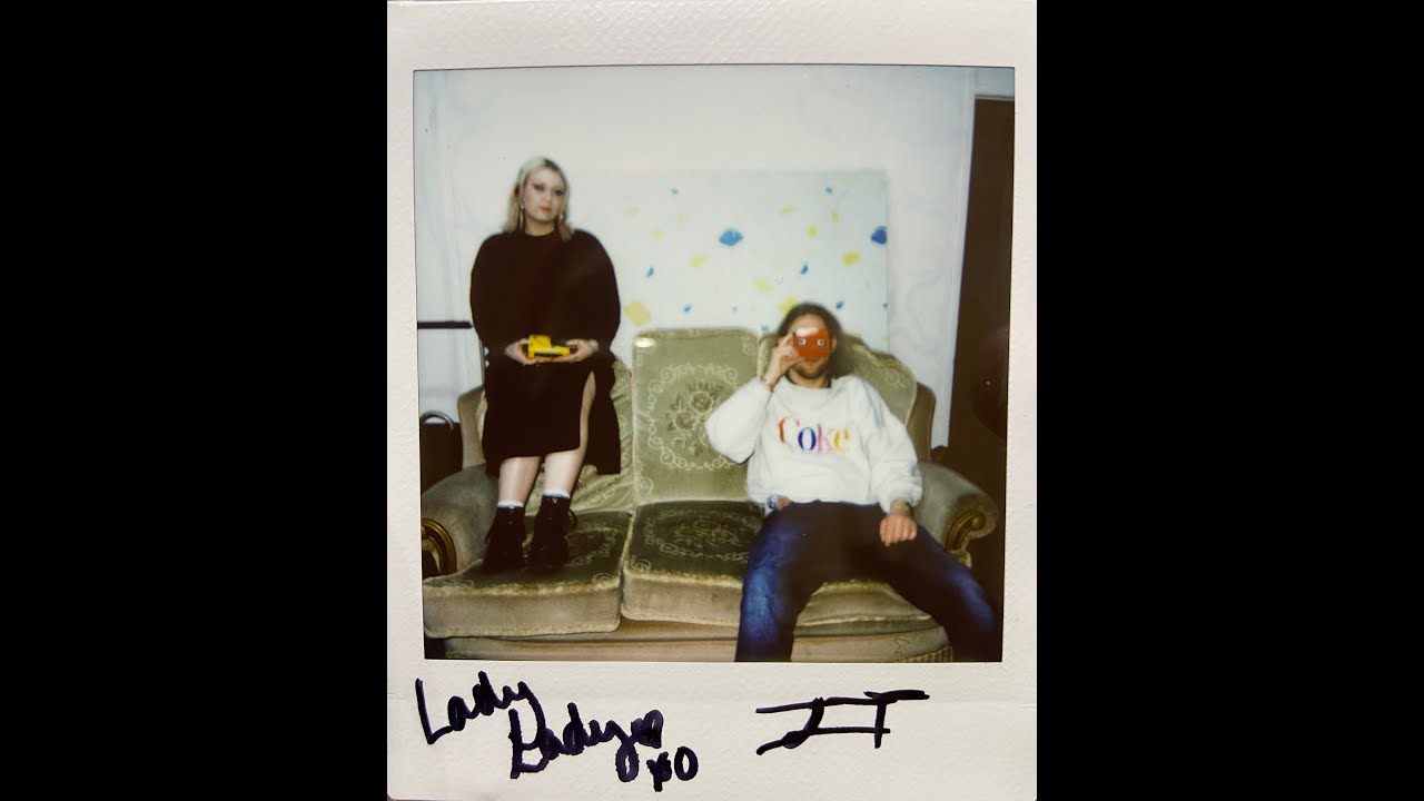 Obejrzyj Joey T & Lady Lady - Pillowtalk w YouTube Obejrzyj Joey T & Lady Lady - Pillowtalk w YouTube