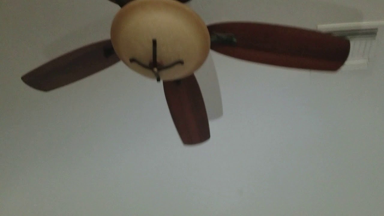 800 led lumens pointing at projector screen Optoma GT1080Darbee eco mode.