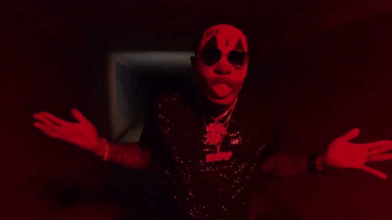 RoseUp - I Get Money (Official Video)