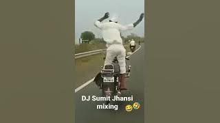 DJ Sumit Jhansi mixing