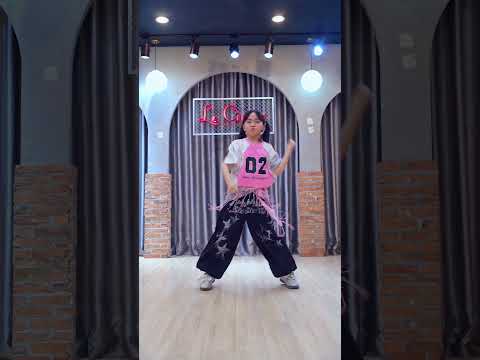 Follow us #dance #lecirque #day #nhay #minhx