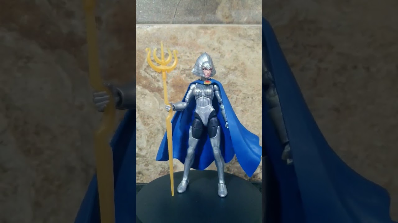Lilandra - Marvel Legends...
