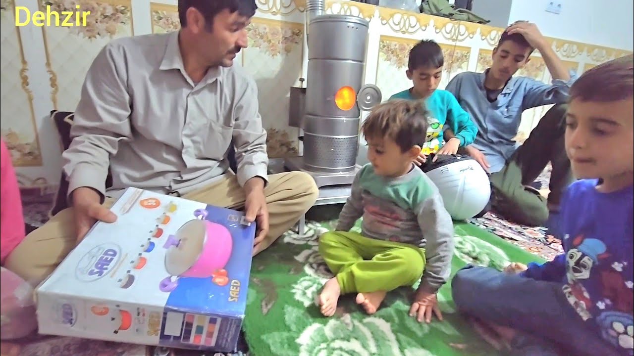 Agha Qurban's trip to the city: Buying household items and helmets for Hussein and Khushali
