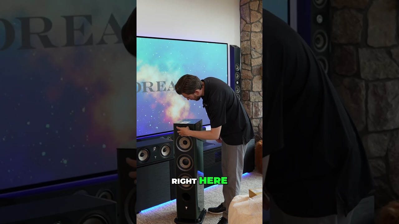 Низкочастотные динамики Flax, чистое звучание и высокочастотный твитер в верхнем диапазоне.