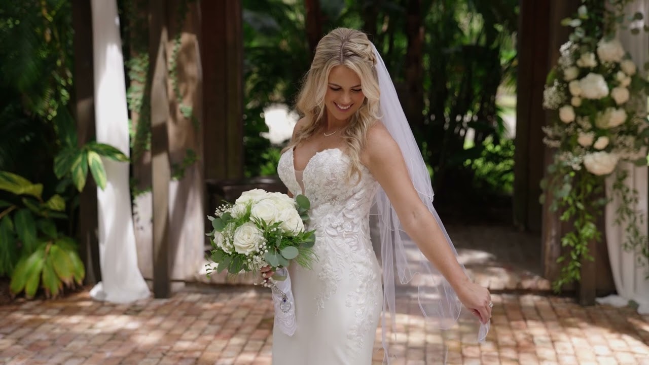 Chelsea + Austin's Wedding | The Delamater House