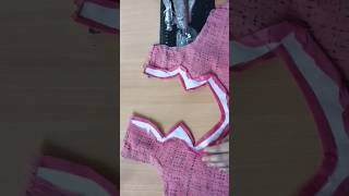 Peper Pesting Se Back Neck Blause Design