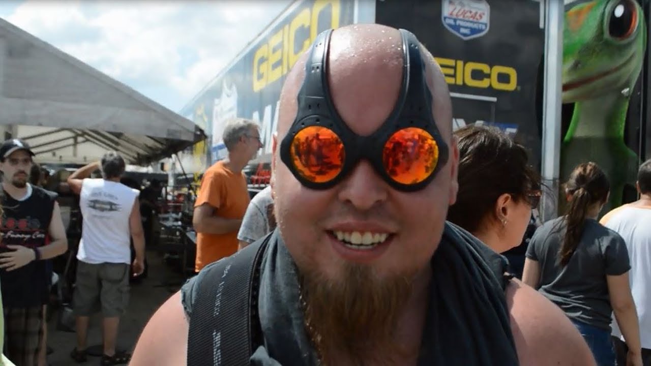 Smell the Nitro! Chicago Fans have Love for Drag Racing