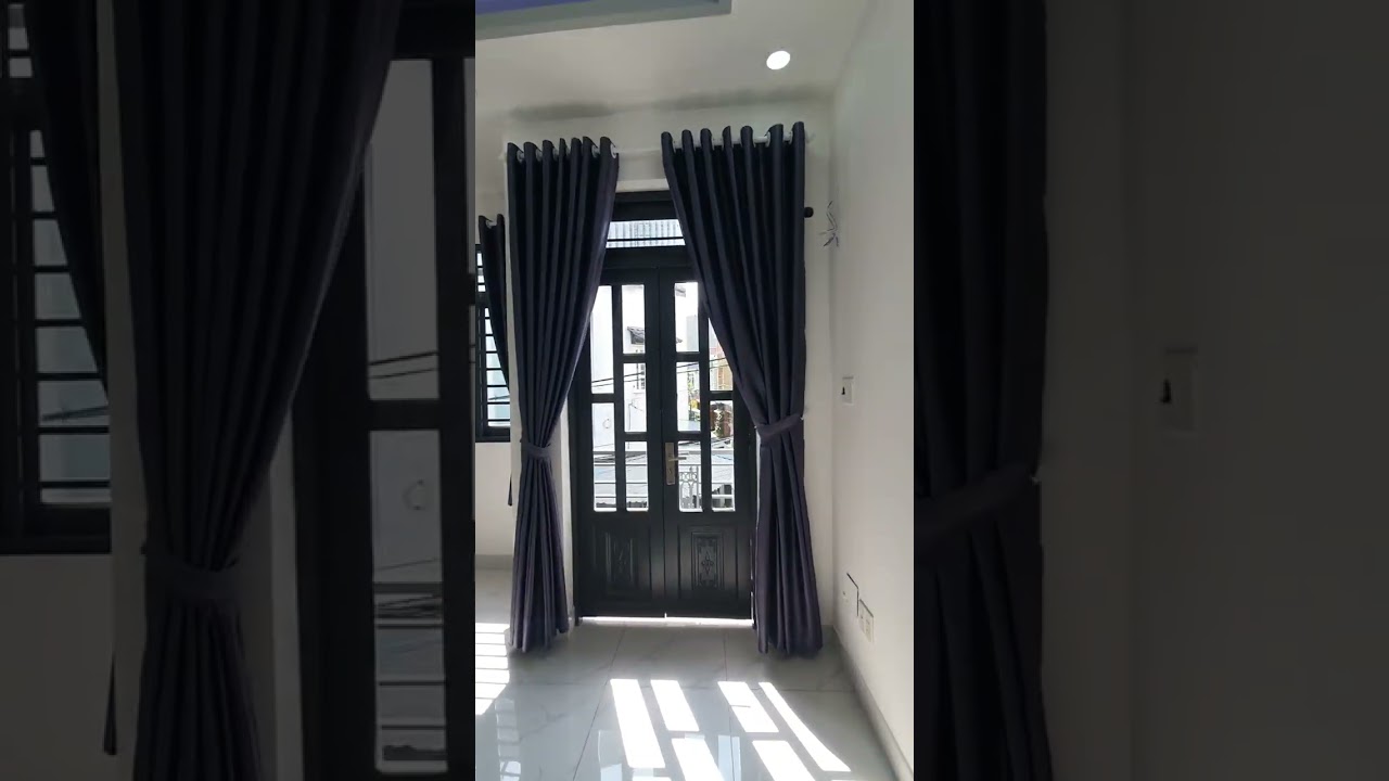 Nhà góc 2 mặt tiền hẻm ô tô thông 4.5×10m trệt lầu Lê Thị Riêng Quận 12 chỉ 3.99 tỷ