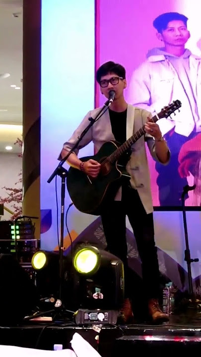 Stereowall - Jakarta Hari ini accoustic live version, Cynantia Pratita's Band