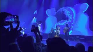 Fourtwnty - ‘Argumentasi Dimensi’ Live in Kuala Lumpur