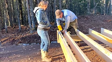 TIMELAPSE - Couple Builds Off-Grid Cabin Alone In The Canadian Wilderness
