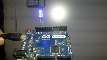 Creating a two button graphical interface in Python to control a led