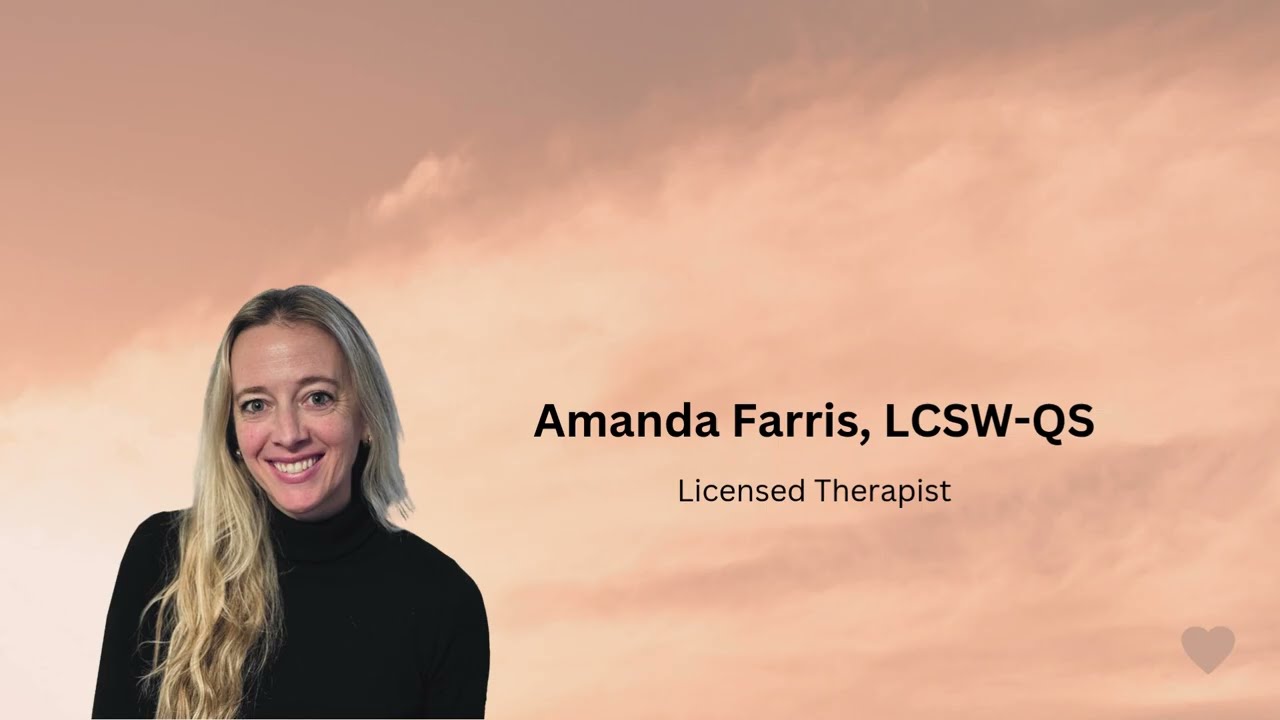 Meet Amanda Farris, Trauma & Couples Therapist | EMDR & Gottman Therapy in Tampa & St. Petersburg