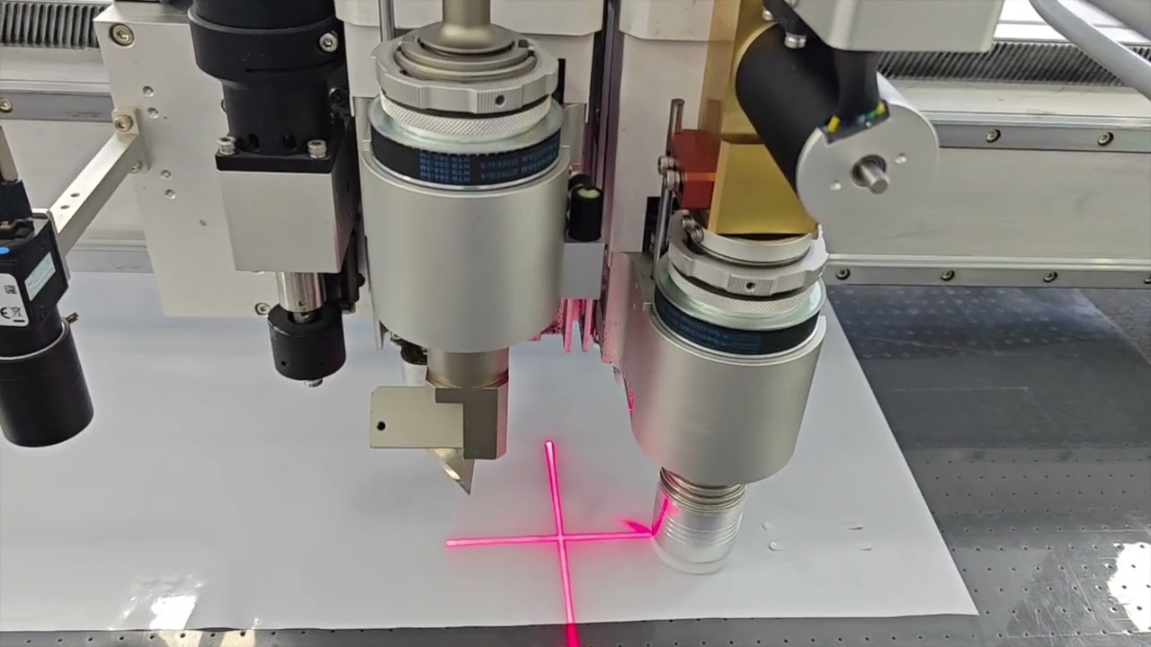 Test Samples Coreflute CNC Router