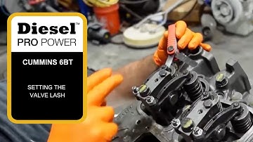 Het instellen van de klepspeling op een Cummins 6BT-scheepsmotor