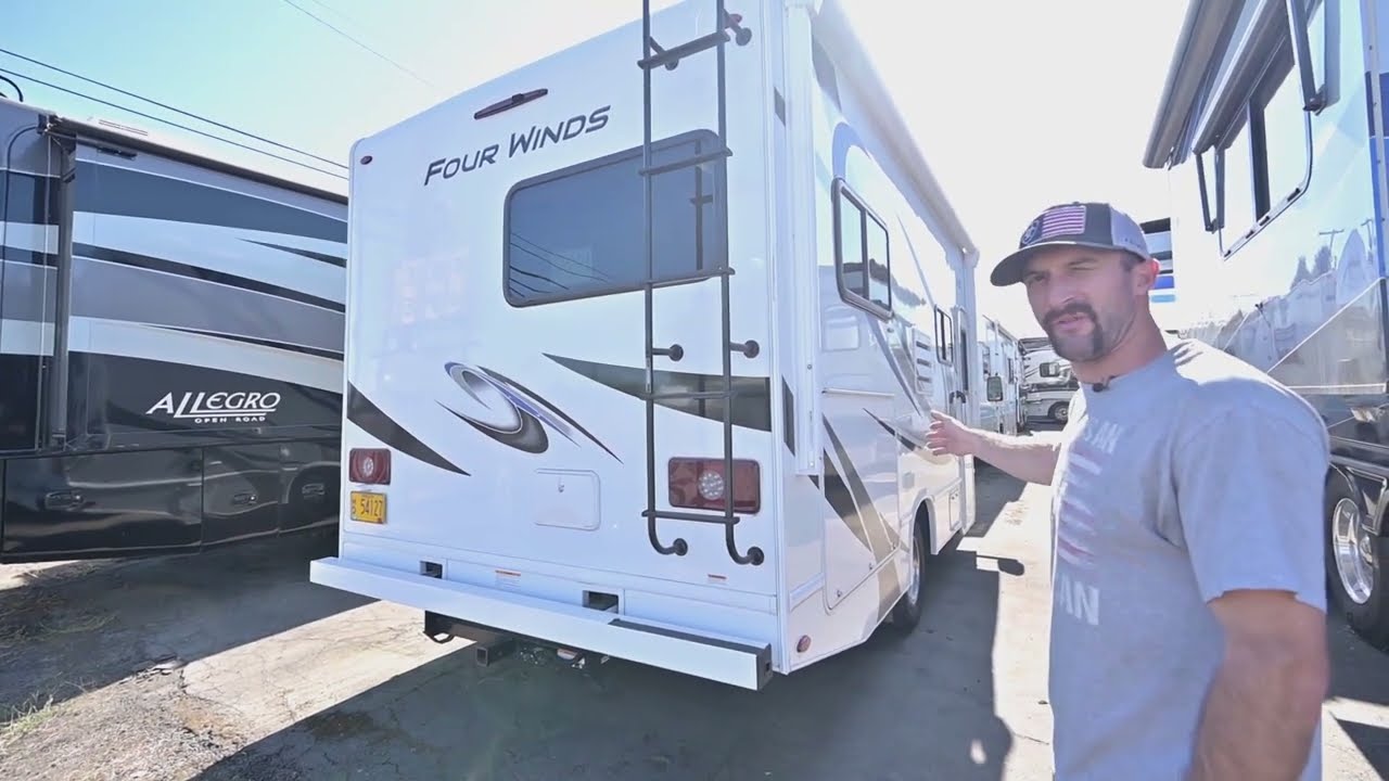 Автодома Thor Fourwinds 2021 года выпуска, артикул CC2801, компания RV Sales of Oregon.