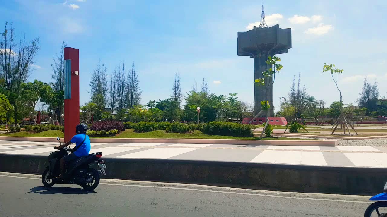 Tugu SIMPANG LIMA PURWODADI GROBOGAN #jateng - YouTube