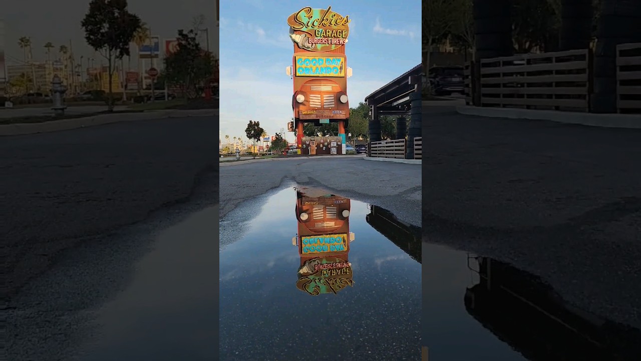 SICKIES GARAGE RESTAURANT LAKE FRONT! 