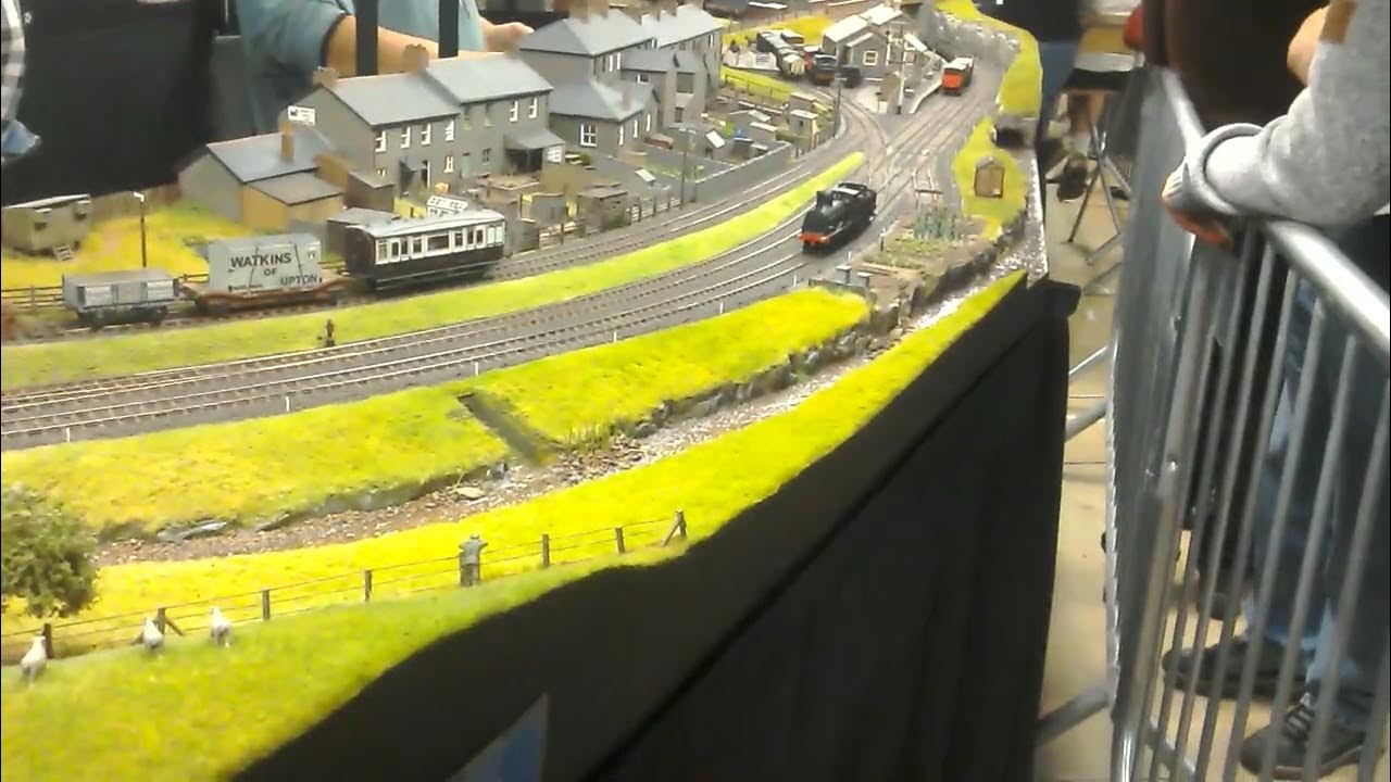 Bristol model railway exhibition on the 29\4\23 part 10 YouTube