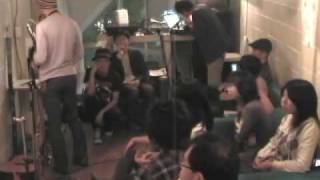 capture レコ発ライブ trio