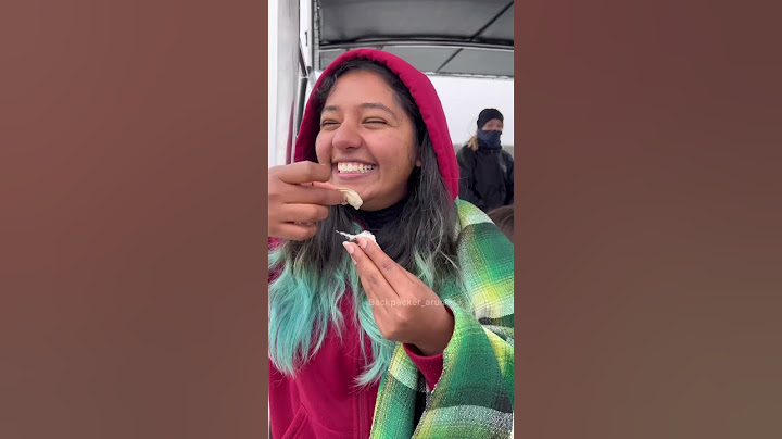 Trying raw oyster 🦪 for the first time 🤮🤢