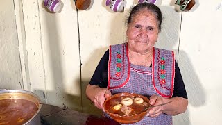 Caldo de Res Colorado De Mi Rancho A Tu Cocina