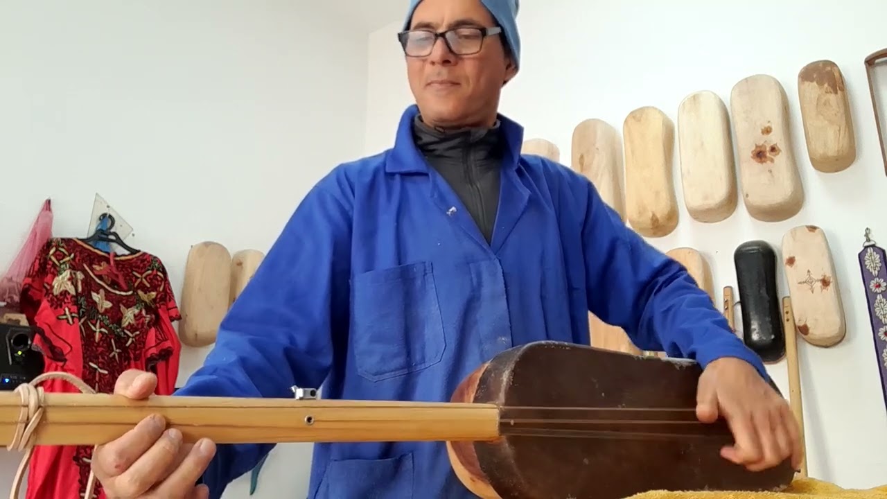 Guembri sound No 5 59/122 one piece poplar neck ceder wood !!! From Yellowworkshop.com 