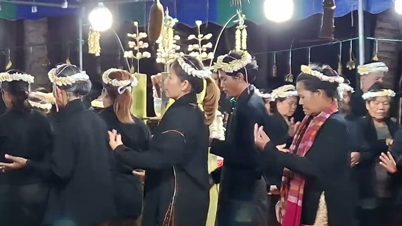 รำสะเอง ผีฟ้า บ้านโพนปลัด