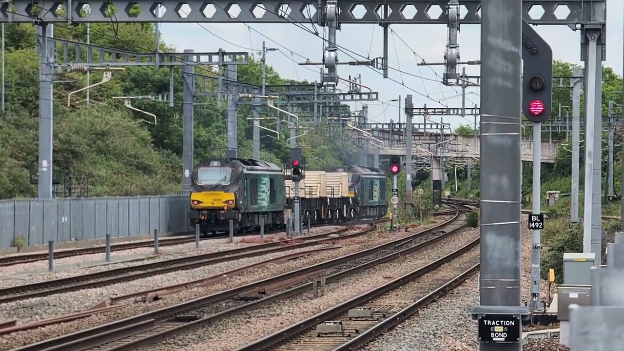 DRS Class 68's no's: 68016 + 68005 @ Bristol Parkway (6M63) 13/05/2025.