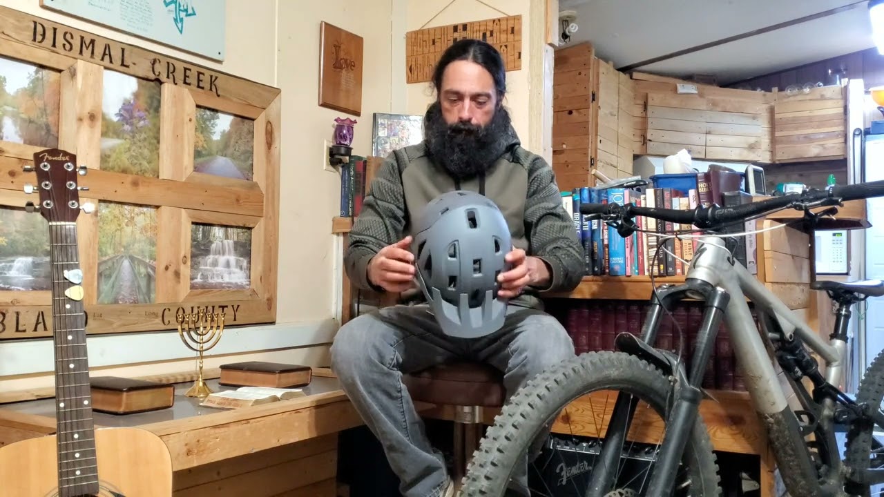 New Helmet Day: Wildhorn Corvair