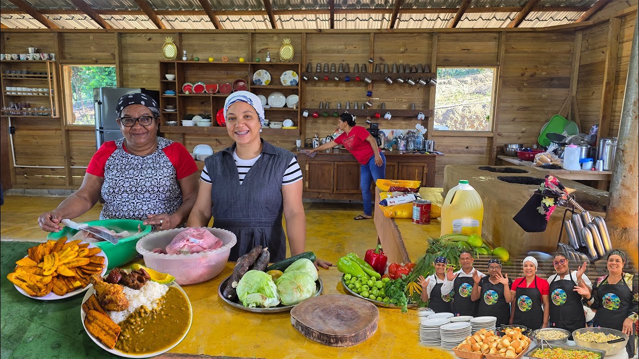 SORPRESA PARA LA DOÑA. Nos Invitaron y Amanecimos Cocinando COMIDA TIPICA. La vida del campo