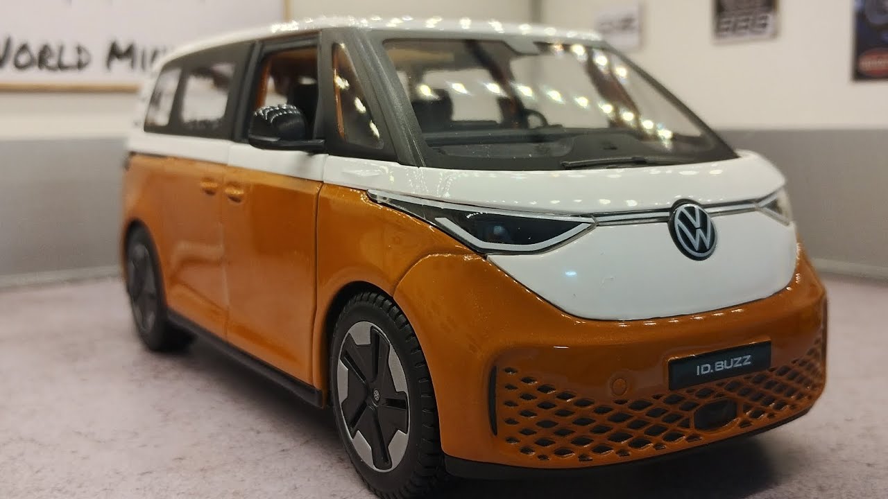 R$249,00Miniatura Volkswagen ID Buzz Maisto 1:25 Escala 20cmEntre no mundo da elegância automotiva c