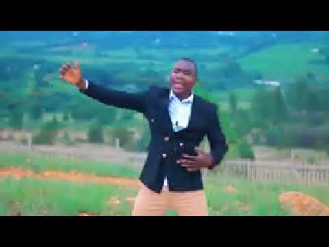 Mondew Ccap Singer Niri Na Soni Am Shy Official Music Video