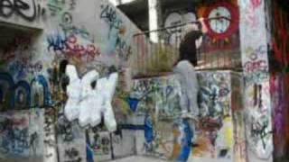 Parkour Tutorial: Passement (Two-Handed Vault)