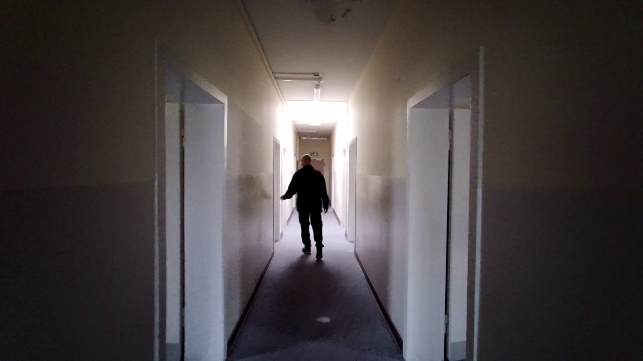 Riesiges Militärgelände!! Dokumentation