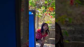 Anabele Ia Entrar Na Piscina Escondido? Part 1