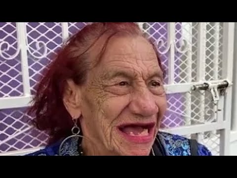 La Cumbia De La Gilbertona - Los Alegres Del Barranco - En Vivo