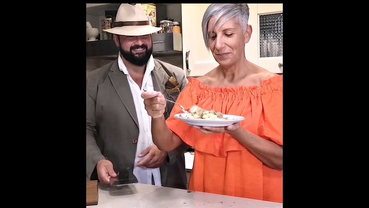 Ndunderi maioresi con tartufo nero fresco