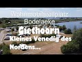 Wohnmobilstellplatz Giethoorn dem Kleinen Venedig des Nordens in den Niederlanden. (Bodelaeke)