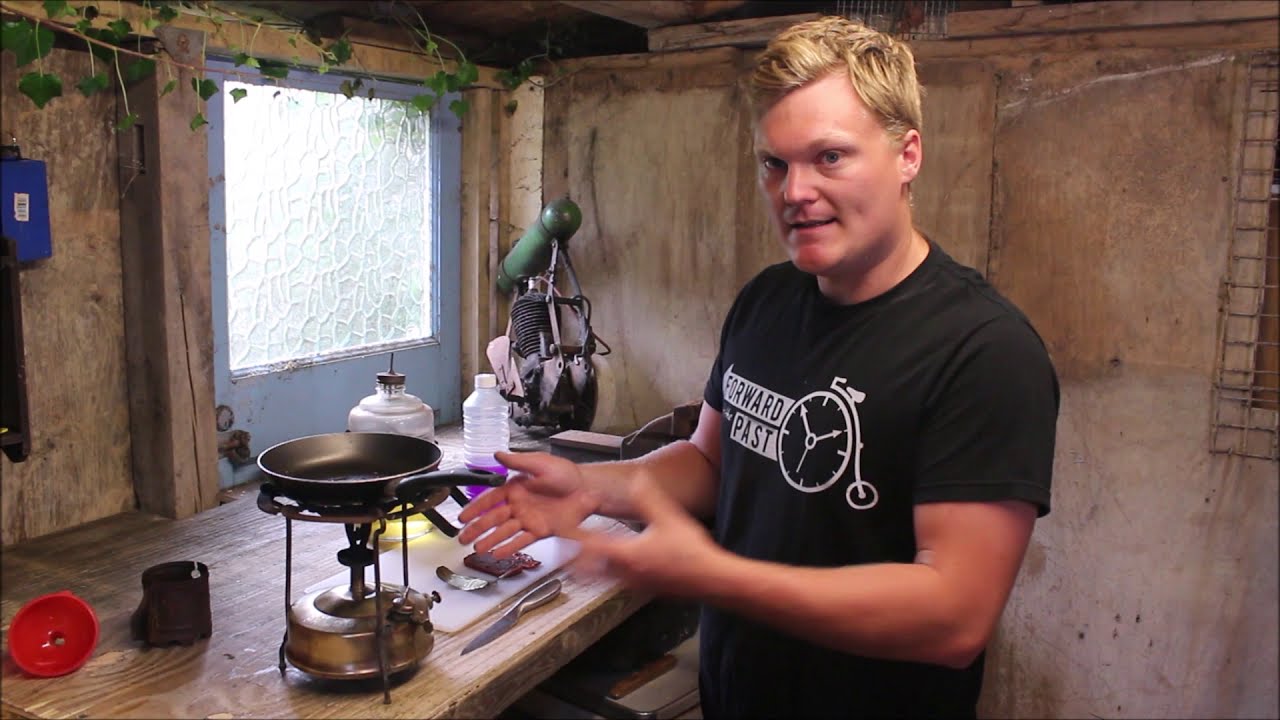 Vintage Paraffin/ kerosene Primus camping stove