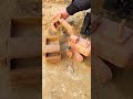 A mud excavator loads soil. Most people don’t know what it is. New Farmer Plan, Rural Craftsmen