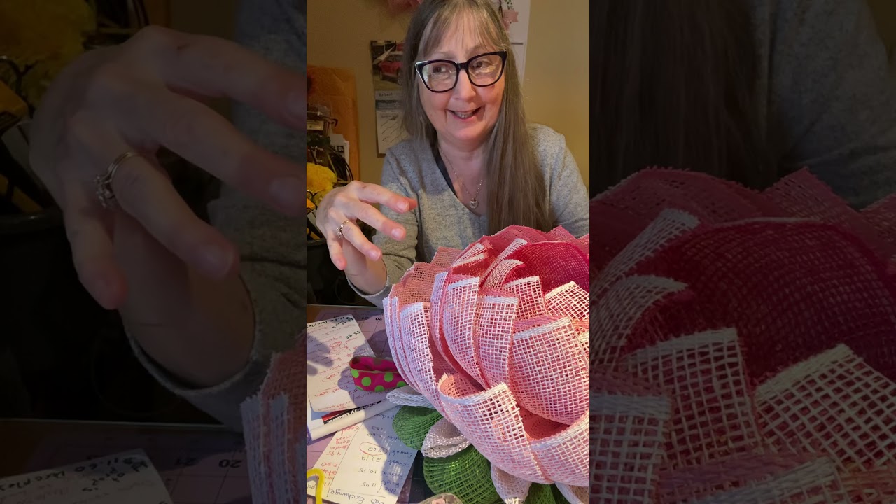 Tudee’s Wreaths last video for the Water lily 