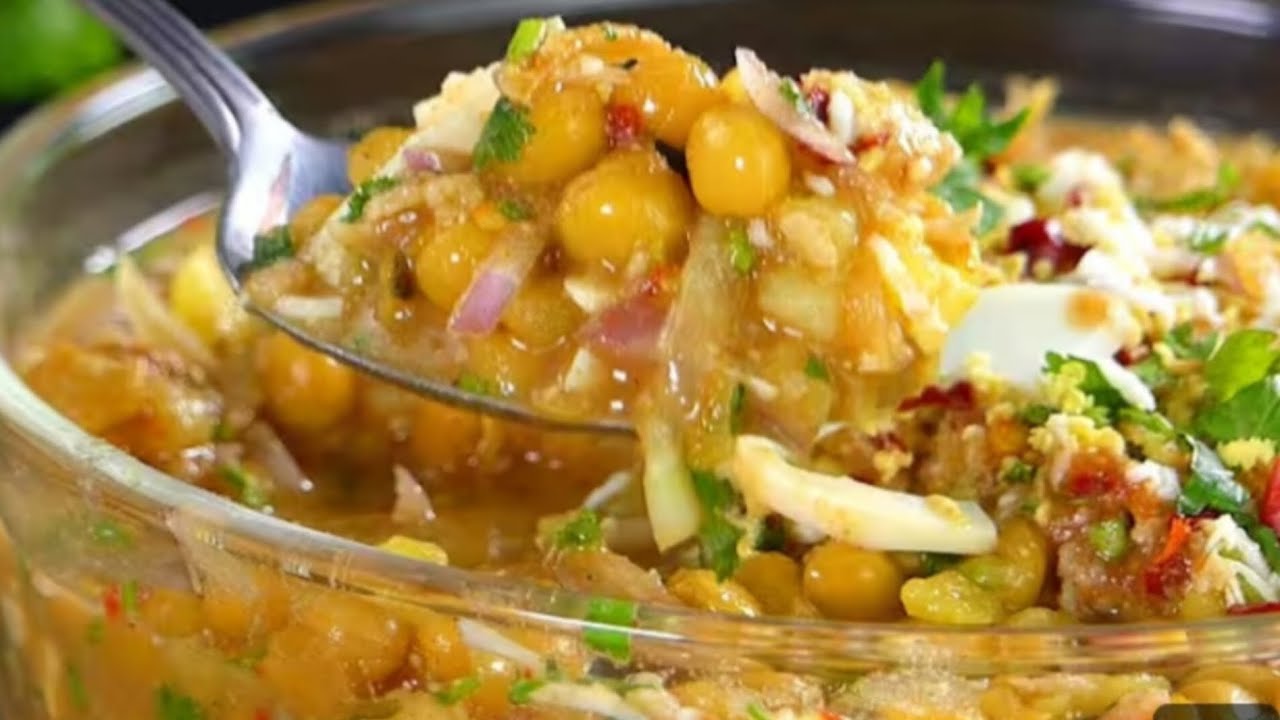 রাঁধুনী চটপটি মসলা দিয়ে রেস্টুরেন্টে স্টাইলে পারফেক্ট চটপটির রেসিপি। Chotpoti Recipe #😋