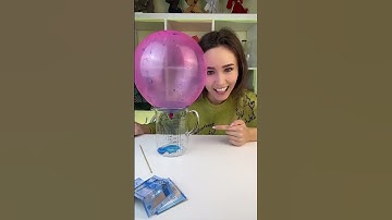 Вода взлетела в шаре 😱  #эксперименты
