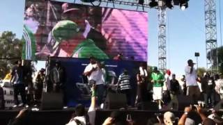 Wu tang performing C.R.E.A.M, Paid dues 2012