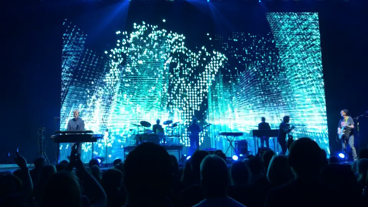 ⁣A-ha Live in Concert ‘Swing of things’ (UK, 2nd Nov 2019)